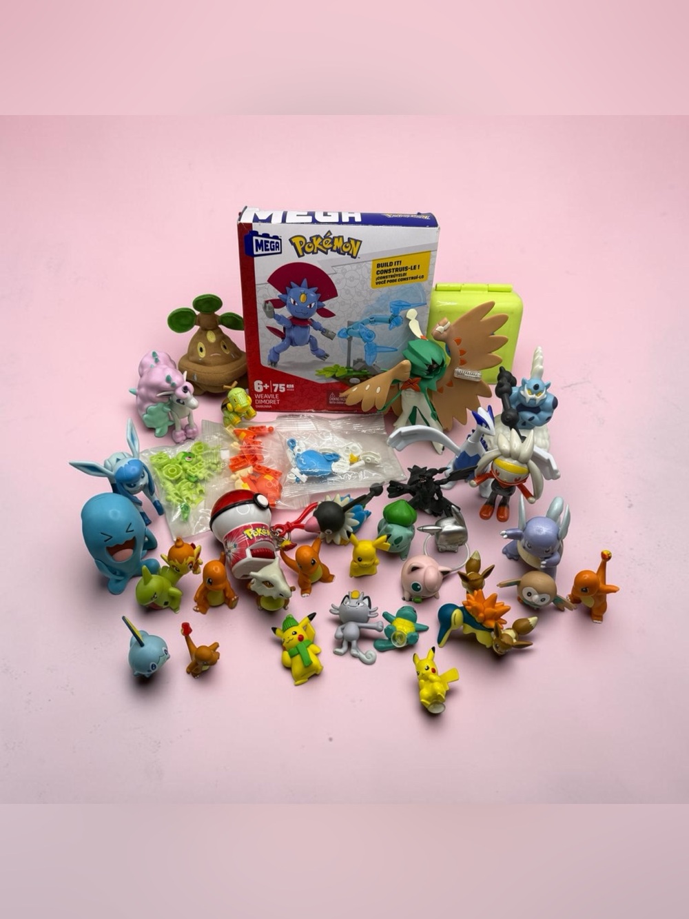 Pokemon Vintage 90s Y2K Figurines Mega Construx Polly Pocket Playset Mixed Lot